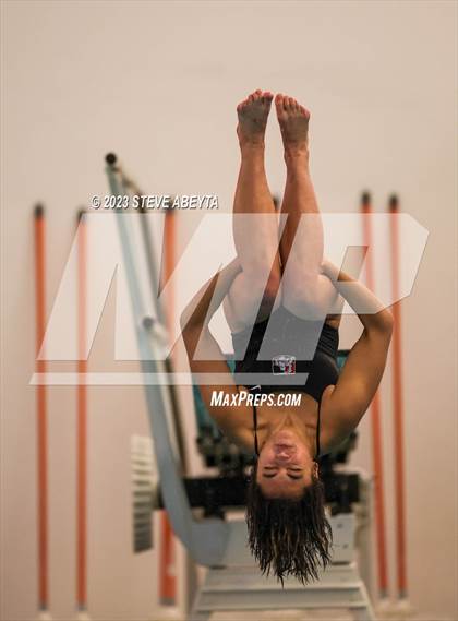 Thumbnail 1 in Chaparral @ Regis Jesuit photogallery.