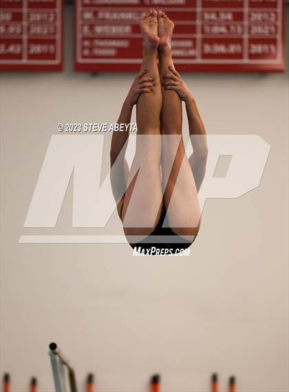 Thumbnail 2 in Chaparral @ Regis Jesuit photogallery.