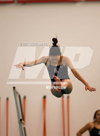 Thumbnail 3 in Chaparral @ Regis Jesuit photogallery.