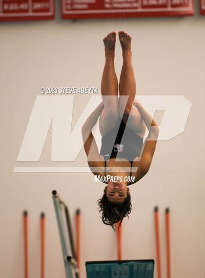 Thumbnail 2 in Chaparral @ Regis Jesuit photogallery.