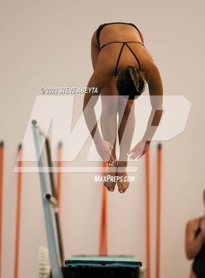 Thumbnail 2 in Chaparral @ Regis Jesuit photogallery.