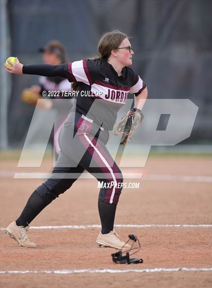 Thumbnail 1 in Jordan vs. Alta (Bengal Bash) photogallery.