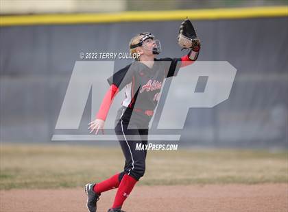 Thumbnail 2 in Jordan vs. Alta (Bengal Bash) photogallery.