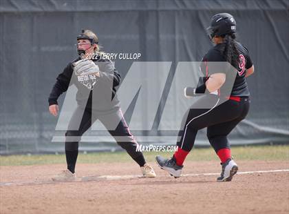Thumbnail 3 in Jordan vs. Alta (Bengal Bash) photogallery.