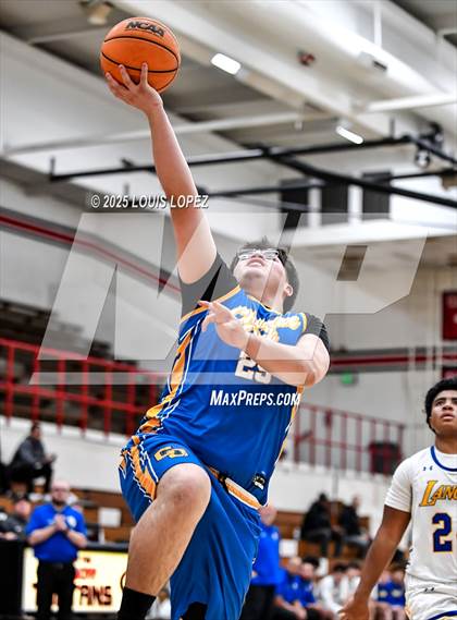 Thumbnail 2 in Charter Oak vs. Bishop Amat photogallery.