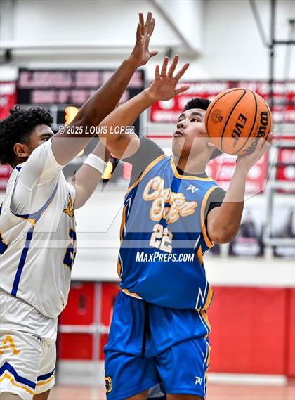 Thumbnail 1 in Charter Oak vs. Bishop Amat photogallery.