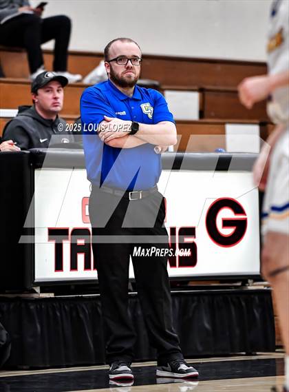 Thumbnail 3 in Charter Oak vs. Bishop Amat photogallery.