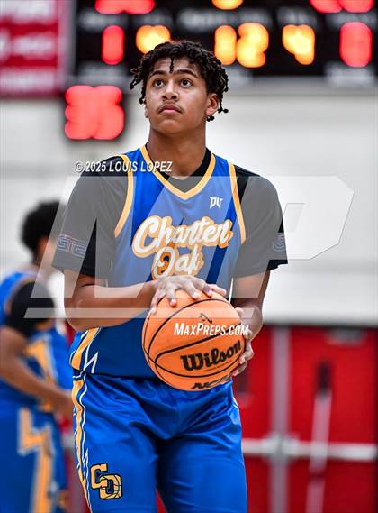 Thumbnail 3 in Charter Oak vs. Bishop Amat photogallery.