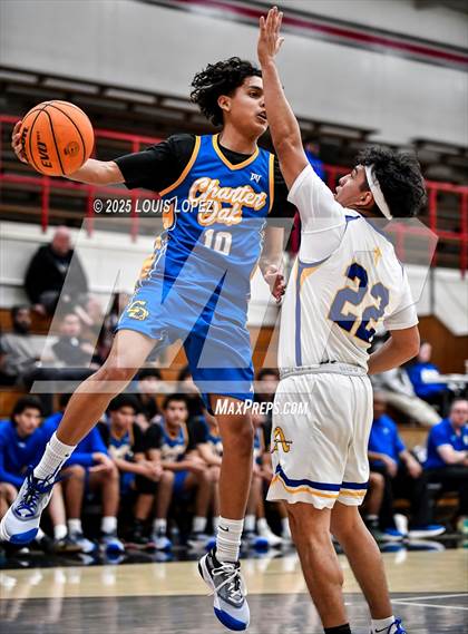 Thumbnail 3 in Charter Oak vs. Bishop Amat photogallery.