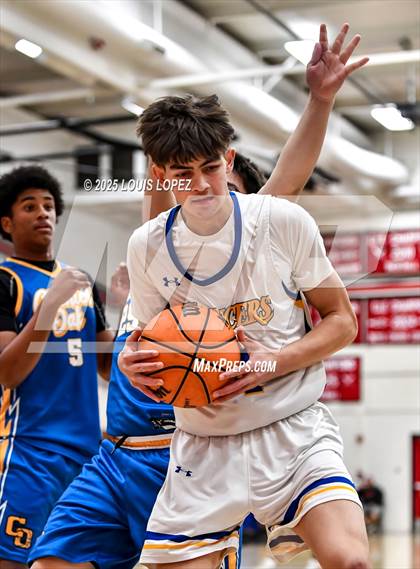 Thumbnail 3 in Charter Oak vs. Bishop Amat photogallery.