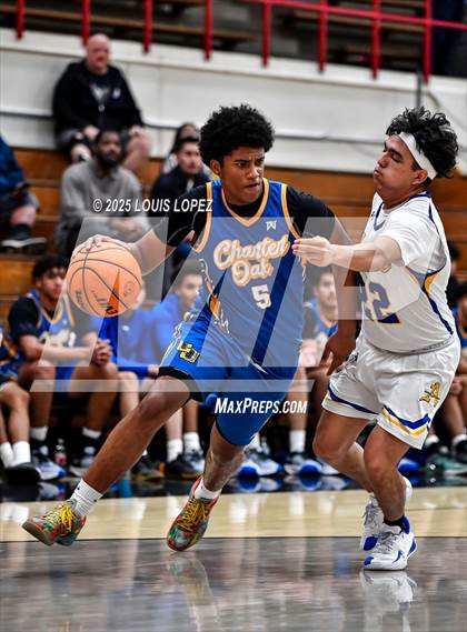 Thumbnail 1 in Charter Oak vs. Bishop Amat photogallery.