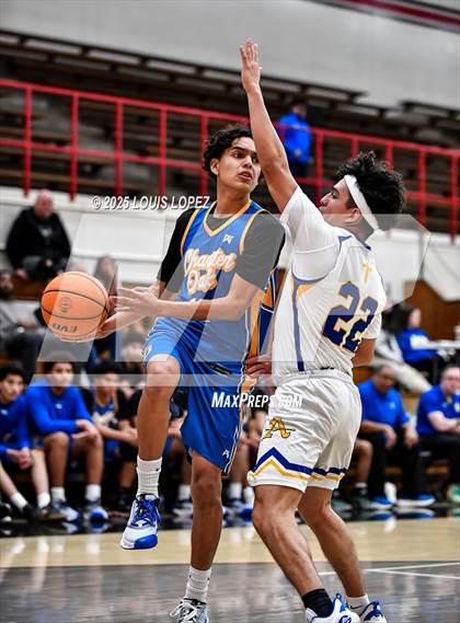 Thumbnail 1 in Charter Oak vs. Bishop Amat photogallery.