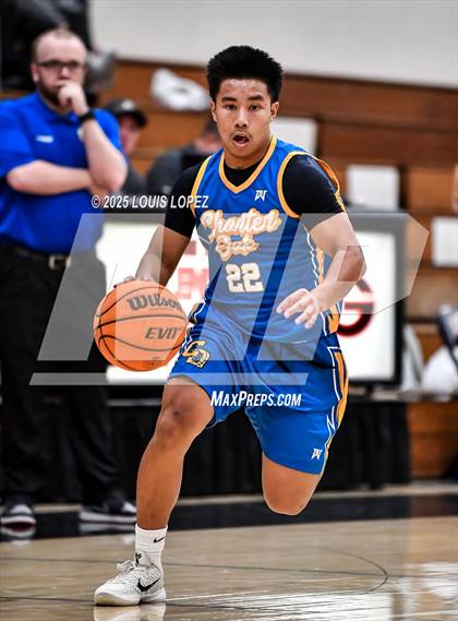 Thumbnail 3 in Charter Oak vs. Bishop Amat photogallery.