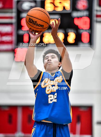 Thumbnail 3 in Charter Oak vs. Bishop Amat photogallery.