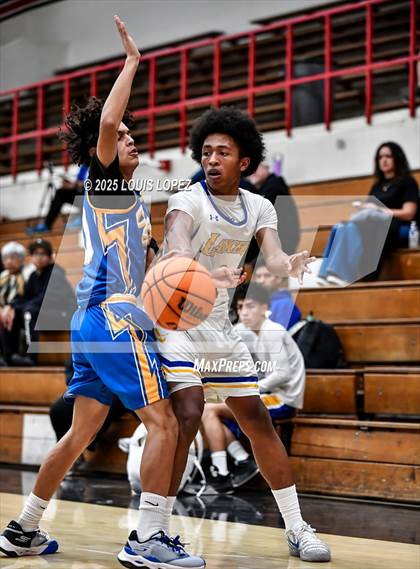 Thumbnail 1 in Charter Oak vs. Bishop Amat photogallery.