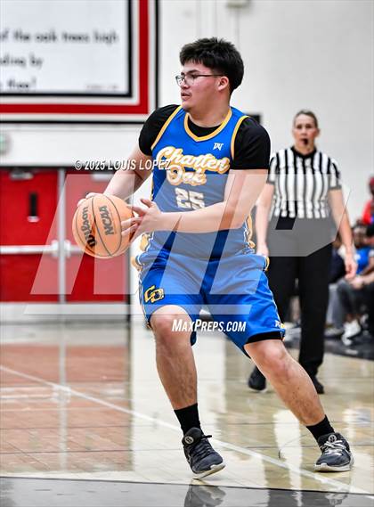 Thumbnail 3 in Charter Oak vs. Bishop Amat photogallery.