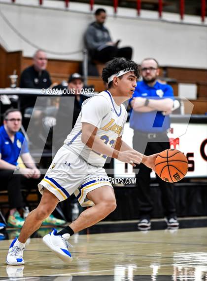 Thumbnail 1 in Charter Oak vs. Bishop Amat photogallery.