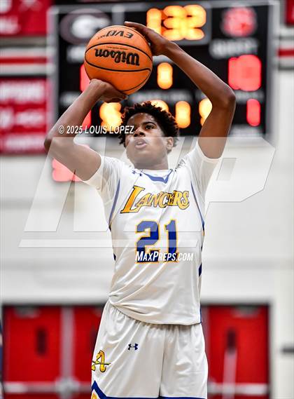 Thumbnail 1 in Charter Oak vs. Bishop Amat photogallery.
