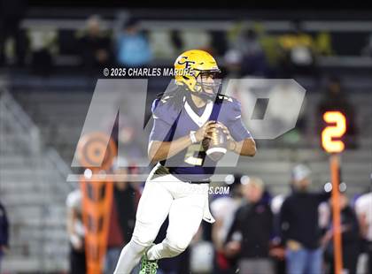 Thumbnail 2 in Cape Fear vs. Sanderson (NCHSAA 7A Round 2) photogallery.