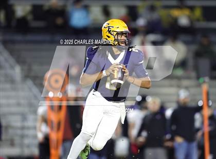 Thumbnail 1 in Cape Fear vs. Sanderson (NCHSAA 7A Round 2) photogallery.