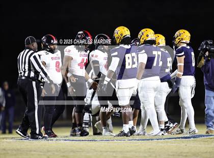 Thumbnail 2 in Cape Fear vs. Sanderson (NCHSAA 7A Round 2) photogallery.