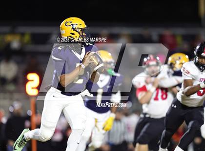 Thumbnail 3 in Cape Fear vs. Sanderson (NCHSAA 7A Round 2) photogallery.