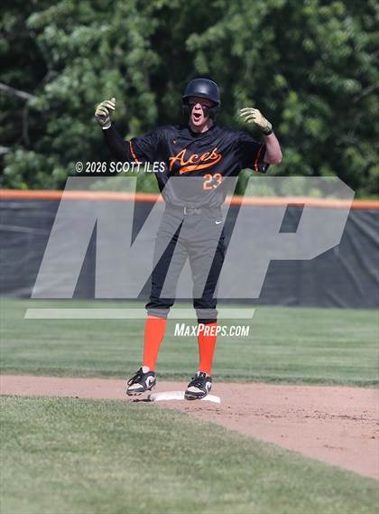 Thumbnail 3 in Amanda-Clearcreek vs. Liberty-Benton (OHSAA D5 Regional Final) photogallery.