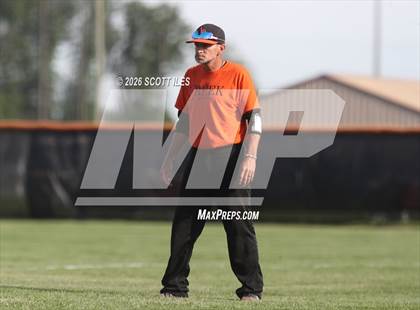 Thumbnail 2 in Amanda-Clearcreek vs. Liberty-Benton (OHSAA D5 Regional Final) photogallery.