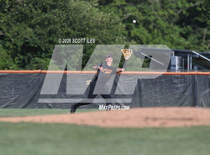 Thumbnail 1 in Amanda-Clearcreek vs. Liberty-Benton (OHSAA D5 Regional Final) photogallery.