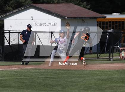 Thumbnail 3 in Amanda-Clearcreek vs. Liberty-Benton (OHSAA D5 Regional Final) photogallery.