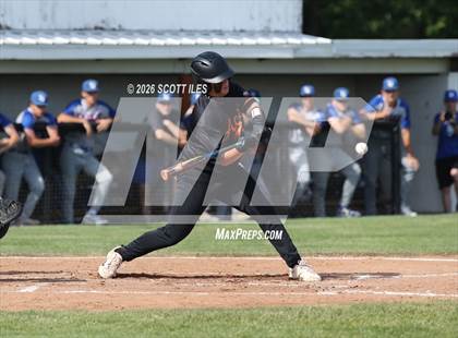 Thumbnail 1 in Amanda-Clearcreek vs. Liberty-Benton (OHSAA D5 Regional Final) photogallery.