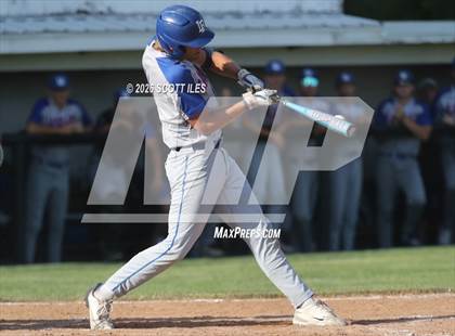 Thumbnail 3 in Amanda-Clearcreek vs. Liberty-Benton (OHSAA D5 Regional Final) photogallery.