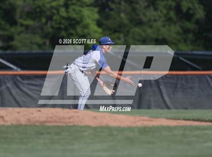 Thumbnail 2 in Amanda-Clearcreek vs. Liberty-Benton (OHSAA D5 Regional Final) photogallery.
