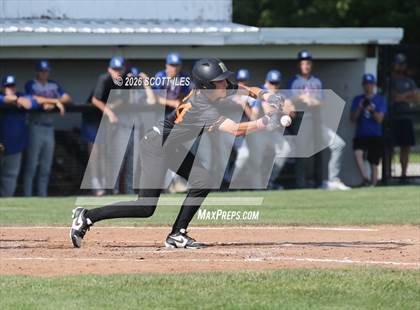 Thumbnail 2 in Amanda-Clearcreek vs. Liberty-Benton (OHSAA D5 Regional Final) photogallery.
