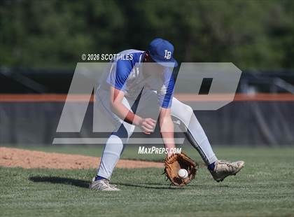 Thumbnail 1 in Amanda-Clearcreek vs. Liberty-Benton (OHSAA D5 Regional Final) photogallery.