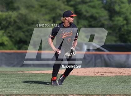 Thumbnail 2 in Amanda-Clearcreek vs. Liberty-Benton (OHSAA D5 Regional Final) photogallery.