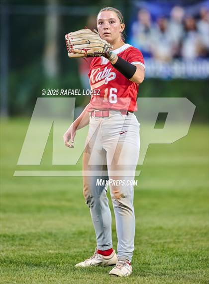 Thumbnail 1 in Clear Springs vs. Katy (UIL 6A D1 Softball Regional Semi-Final) photogallery.