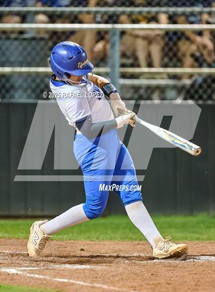 Thumbnail 1 in Clear Springs vs. Katy (UIL 6A D1 Softball Regional Semi-Final) photogallery.