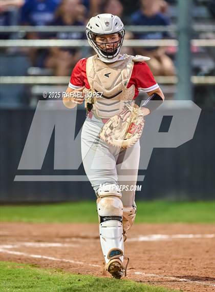 Thumbnail 2 in Clear Springs vs. Katy (UIL 6A D1 Softball Regional Semi-Final) photogallery.