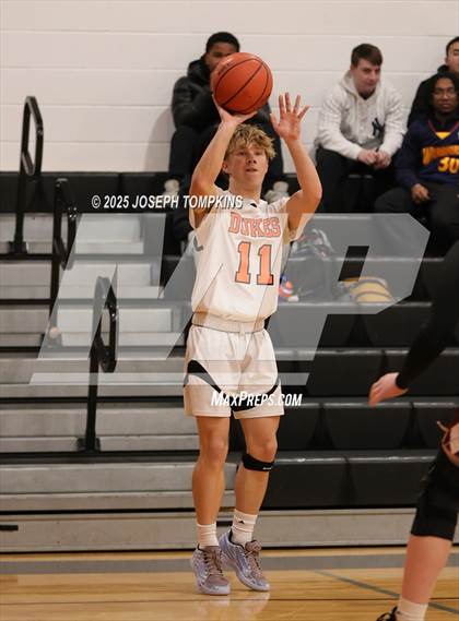 Thumbnail 2 in New Paltz @ Marlboro Central photogallery.