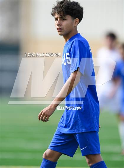 Thumbnail 3 in Bishop's vs. Central (Parker Cup) photogallery.