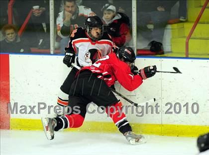 Thumbnail 2 in Masuk vs. Watertown/Pomperaug (CIAC Division 3 Quarterfinal) photogallery.