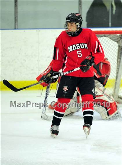 Thumbnail 3 in Masuk vs. Watertown/Pomperaug (CIAC Division 3 Quarterfinal) photogallery.
