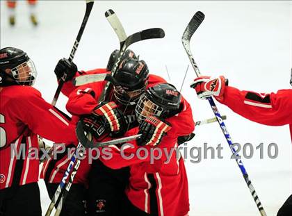 Thumbnail 2 in Masuk vs. Watertown/Pomperaug (CIAC Division 3 Quarterfinal) photogallery.