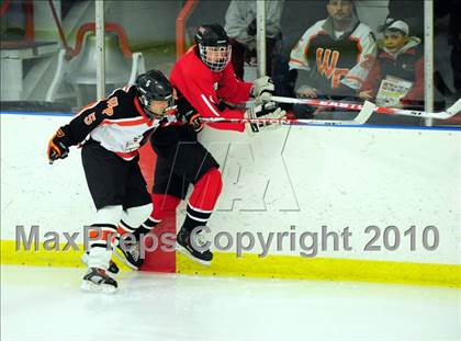 Thumbnail 1 in Masuk vs. Watertown/Pomperaug (CIAC Division 3 Quarterfinal) photogallery.