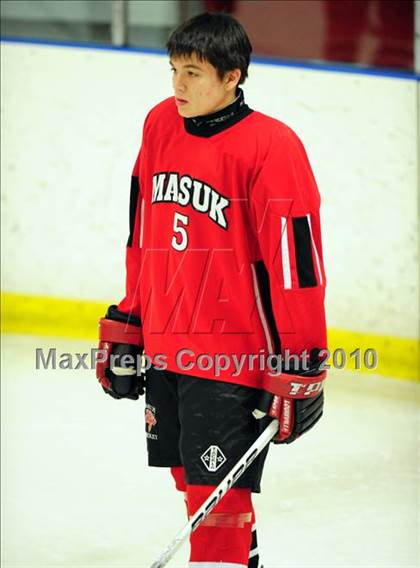 Thumbnail 2 in Masuk vs. Watertown/Pomperaug (CIAC Division 3 Quarterfinal) photogallery.