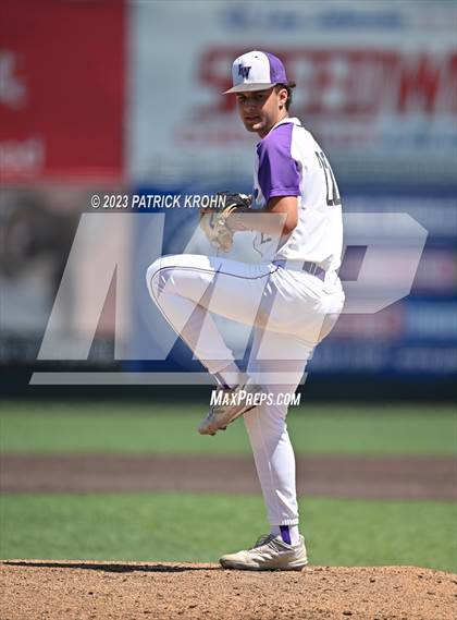 Thumbnail 2 in Lake Washington @ O'Dea (WIAA 3A Semifinal) photogallery.