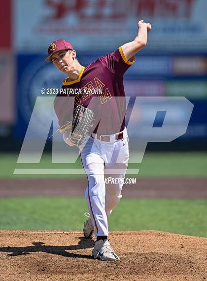 Thumbnail 2 in Lake Washington @ O'Dea (WIAA 3A Semifinal) photogallery.