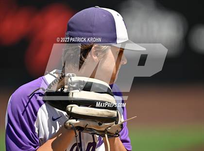 Thumbnail 3 in Lake Washington @ O'Dea (WIAA 3A Semifinal) photogallery.