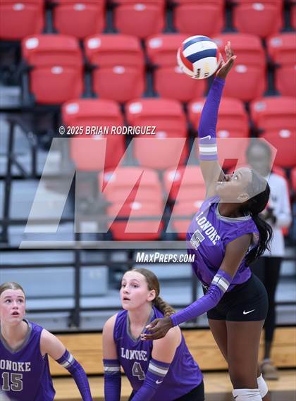 Thumbnail 3 in Lonoke vs Brookland (AAA 4A East Regional Round 1) photogallery.